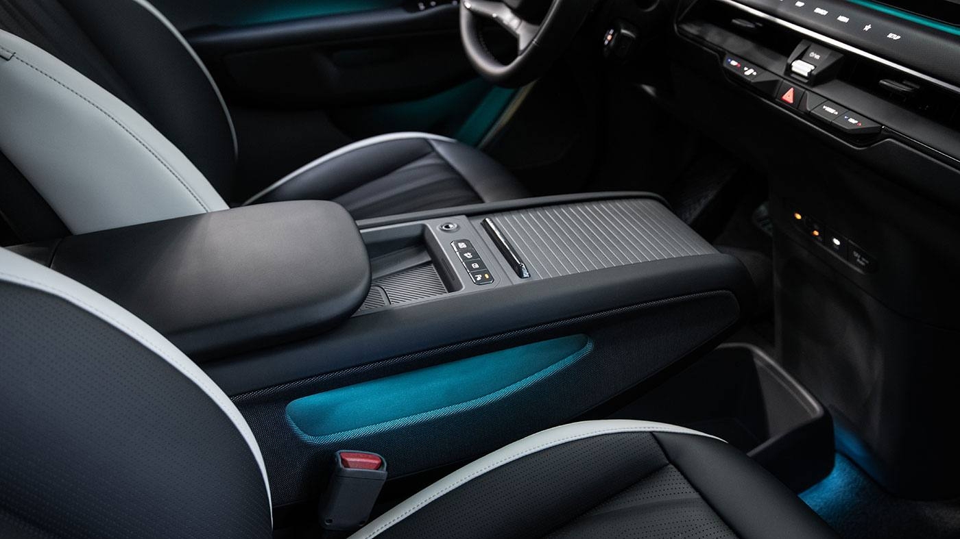 Vue de l'intérieur de la Kia EV9 2025 et de sa technologie